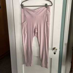 NWT Fabletics hug-waisted cold weather pocket legging, color mauve, size 1X